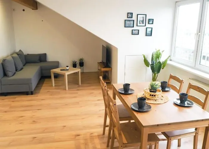 Zentral 89-12 Appartement *